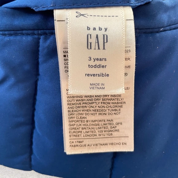Toddler GAP Reversible Winter Puffer Jacket, 3T - Picture 6 of 7